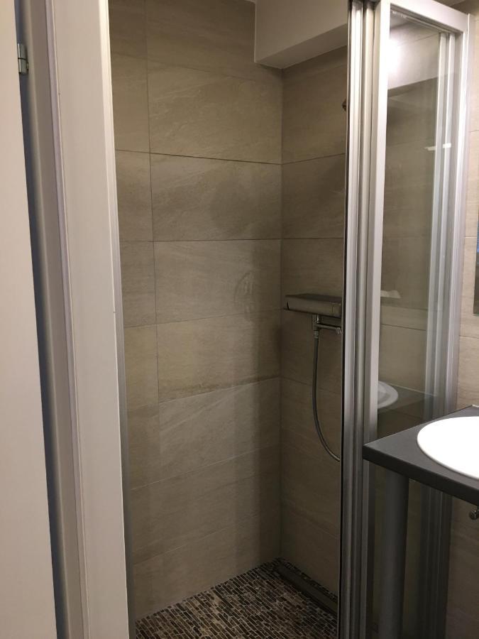 Cosy Flat In The Quiet Area With Own Garden, Free Parking And Direct Public Transport Link To The Centre Leilighet Wien Eksteriør bilde